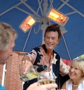 Parasol Mountable Heaters