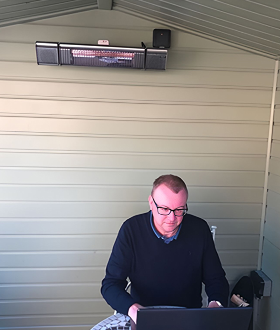 Heating Picture Wall mounted in shed